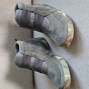 Sorel women's waterproof shoes boots suede upper size 7